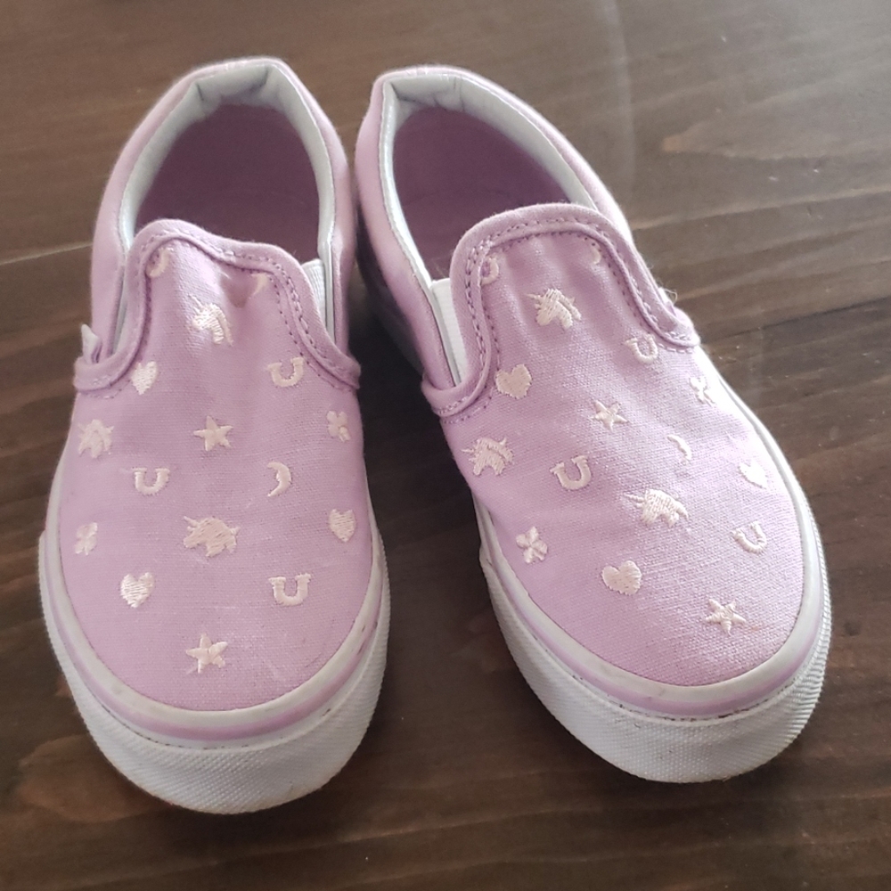 Vans slide on